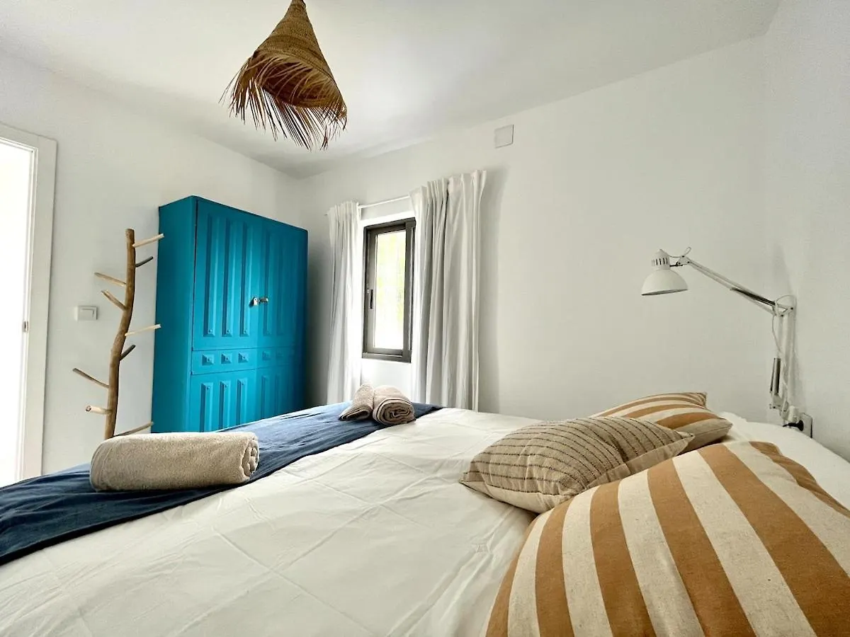 Maison Coucou - Charming Little House Тарифа Испания